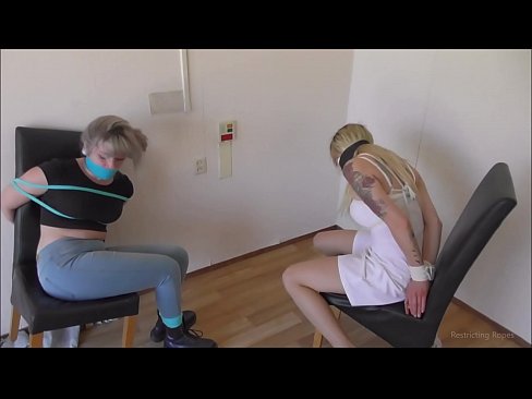 ❤️ צוגעבונדן / צוגעבונדן און געגאסען / מיידל אין נויט ️ נאָר פּאָרן ביי yi.pornoklinge.ru ❤